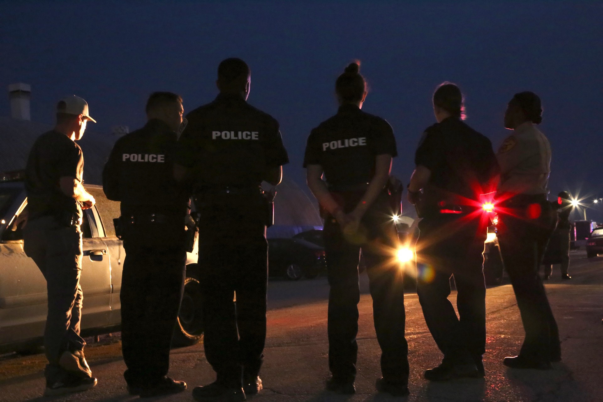 Officer communication training scenario in Rockford